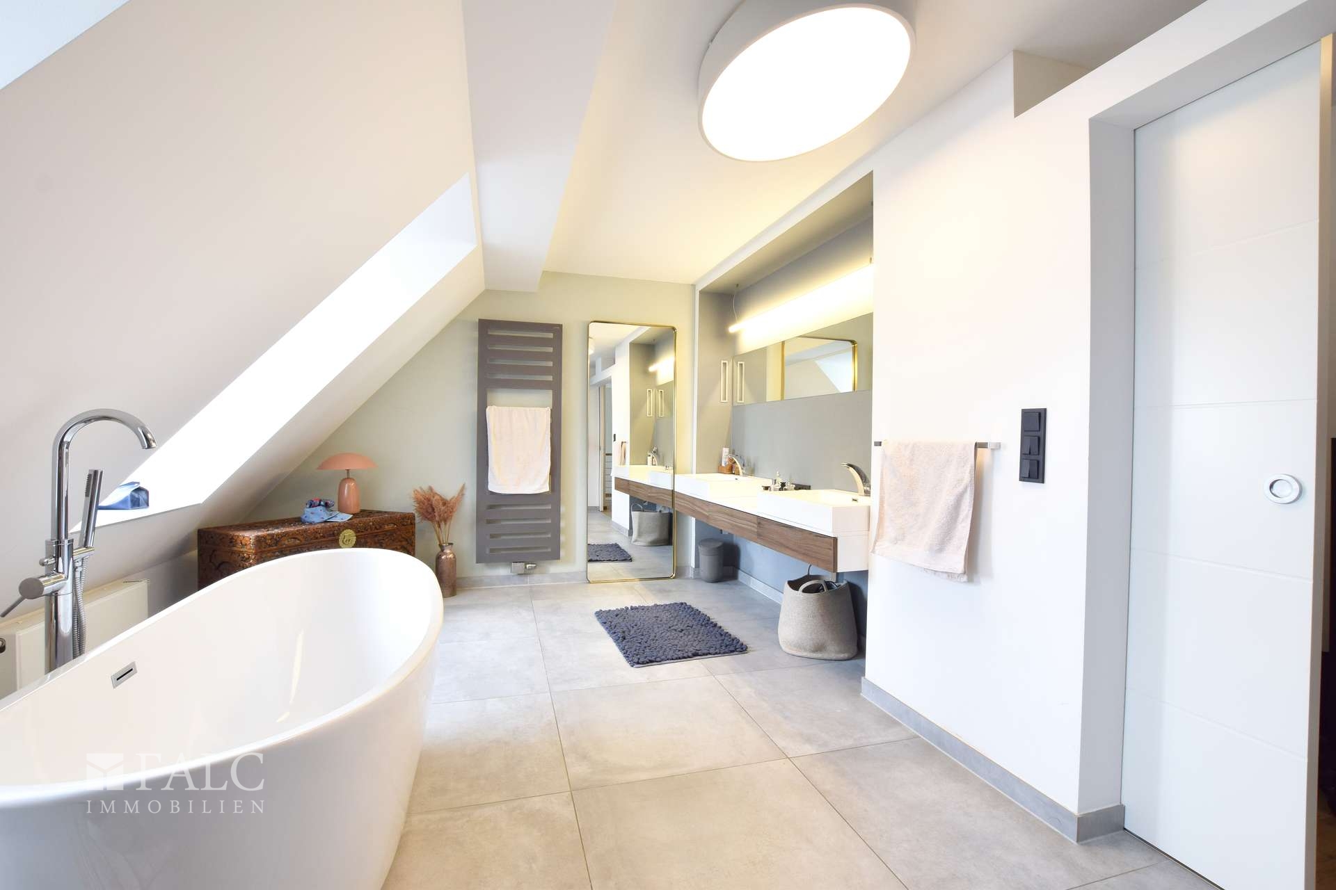 3. OG Badezimmer
